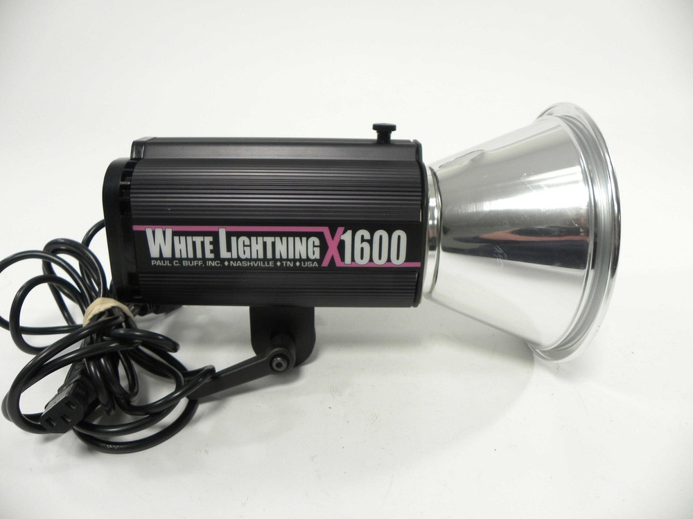 White Lighting X1600 Mono Light