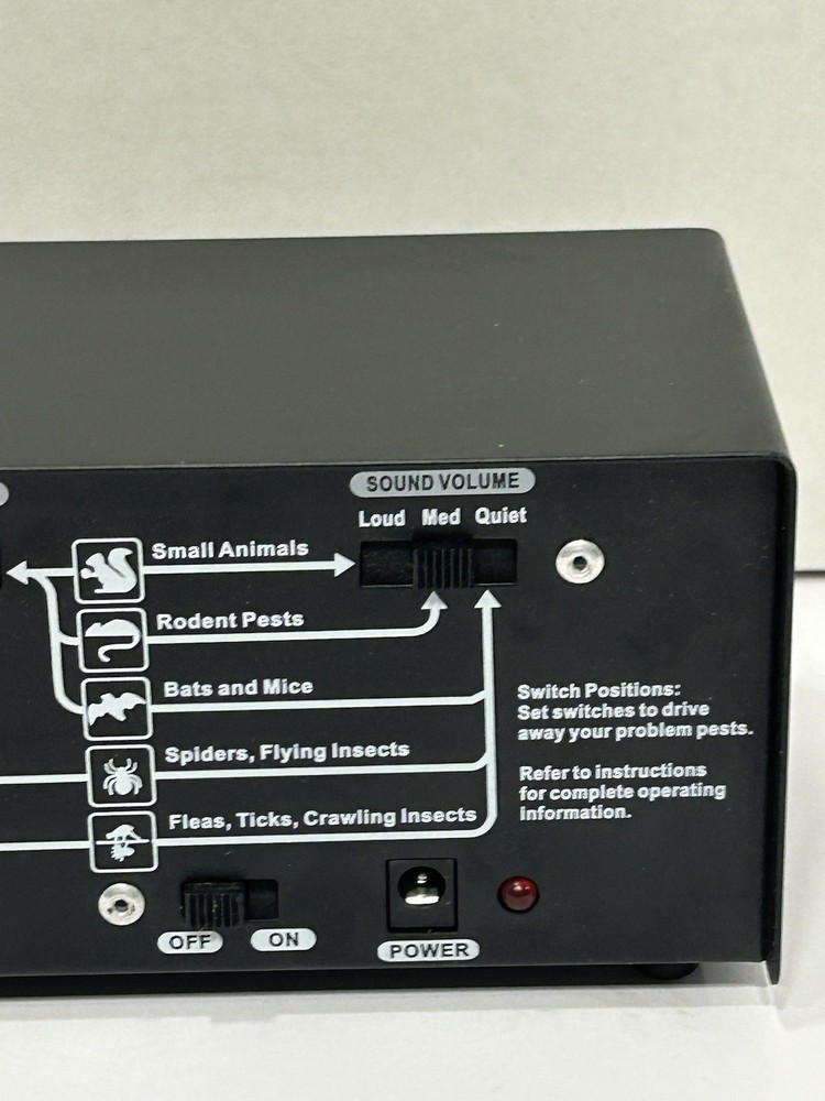 Bird-X Transonic Pro Electronic Pest Chaser Machine