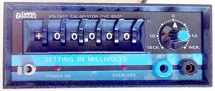Datel Intersil DCV Calibrator / Used / Good Condition