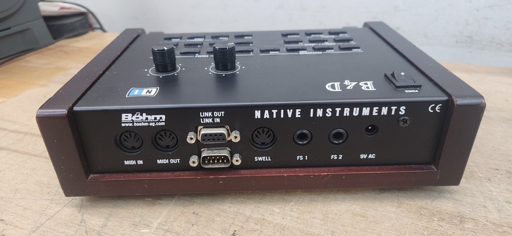 Native Instruments B4D Drawbar Organ Controller
