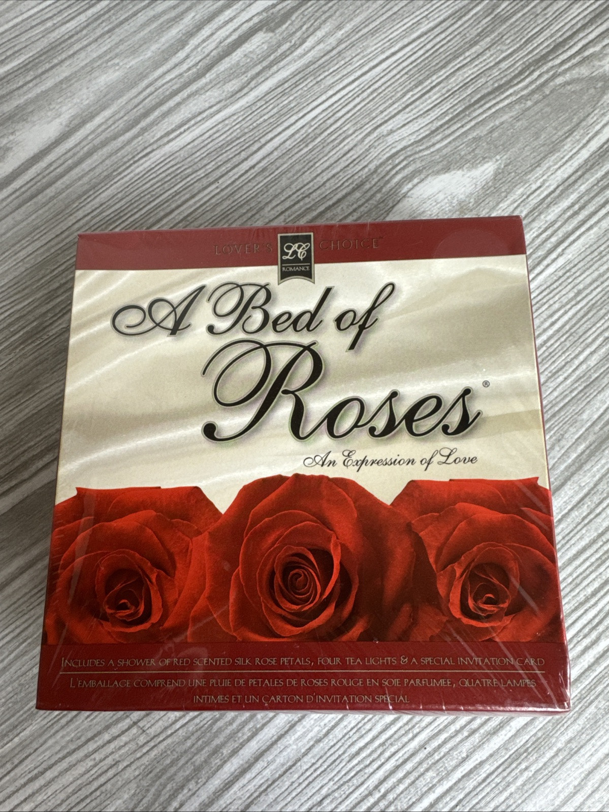 Lover's Choice A Bed Of Roses Romance Kit Rose Petals, Tea Lights & Invite NEW