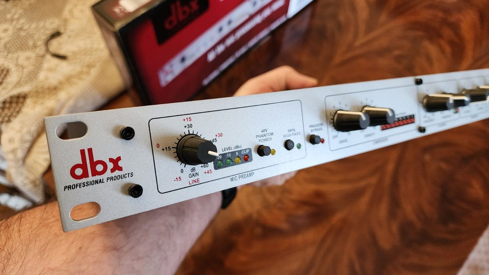 Reduced Price! DBX 286s Microphone Preamp/Processor - Great for podcasting!