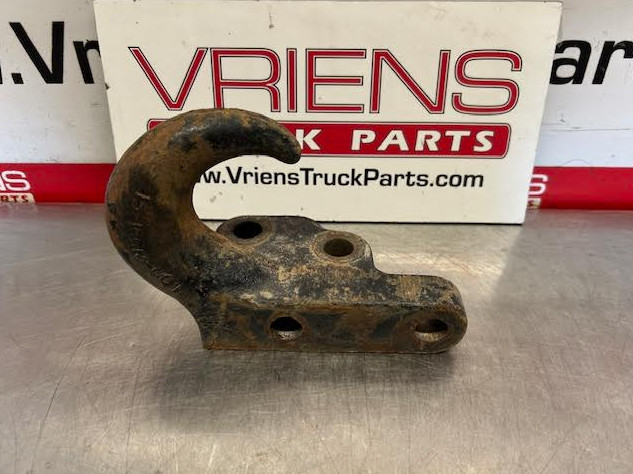 FREIGHTLINER 15-18613-001 HOOK, TOW RH