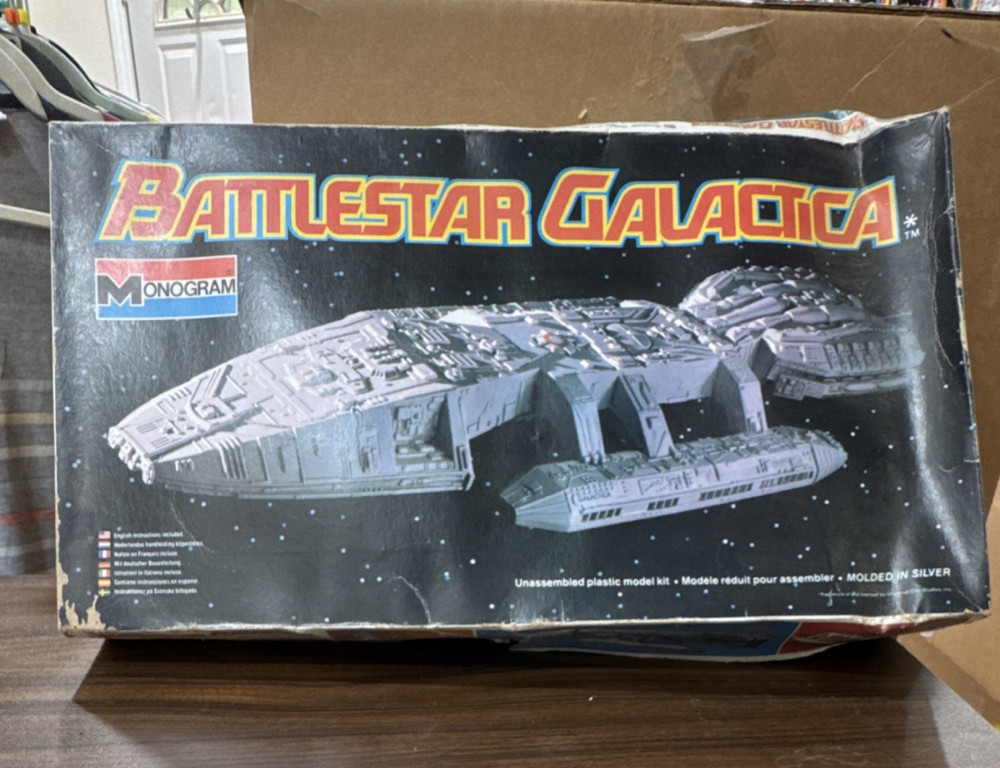 Monogram Battlestar Galactica Plastic Model Kit Molded in Silver Boxed