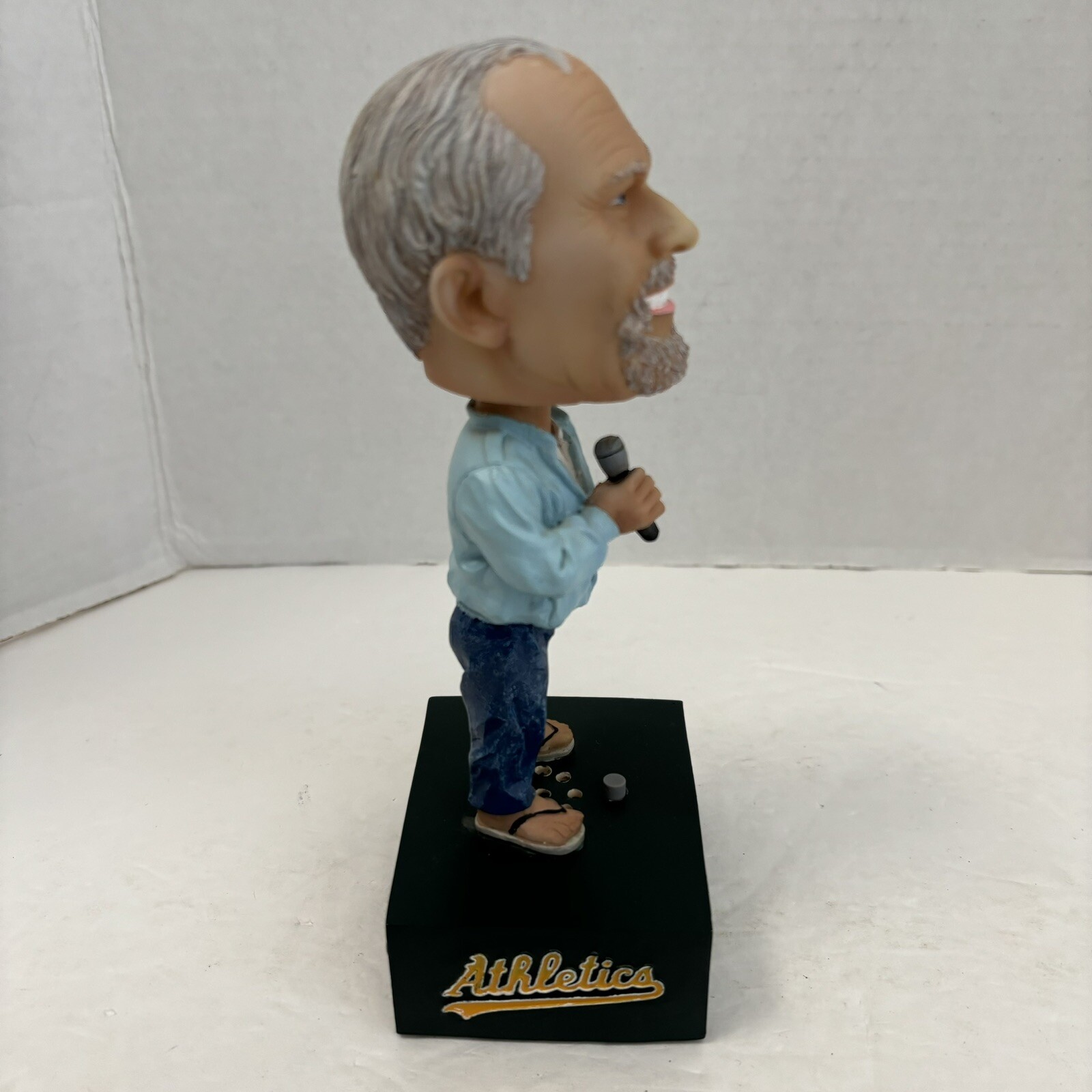 Oakland A's Broadcaster Bill King MLB Talking Bobblehead Nodder Baseball