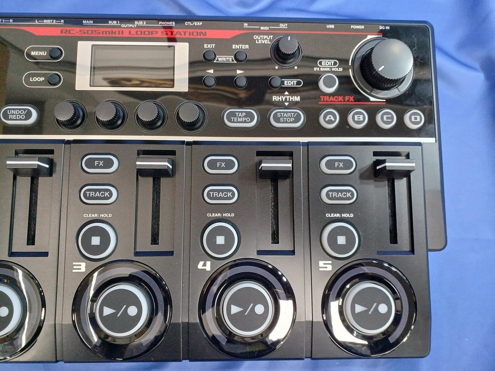 BOSS RC-505 MK2 Tabletop Loop Station Professional Multi-Track Looper