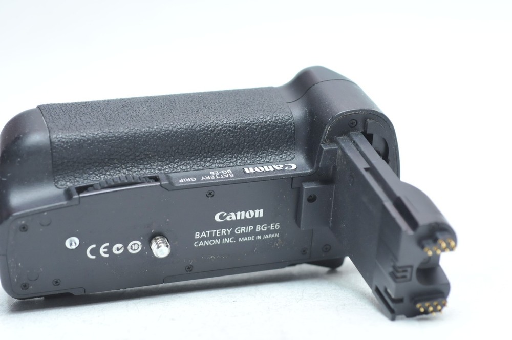 Canon BG-E6 Vertical Battery Grip for 5D Mark II