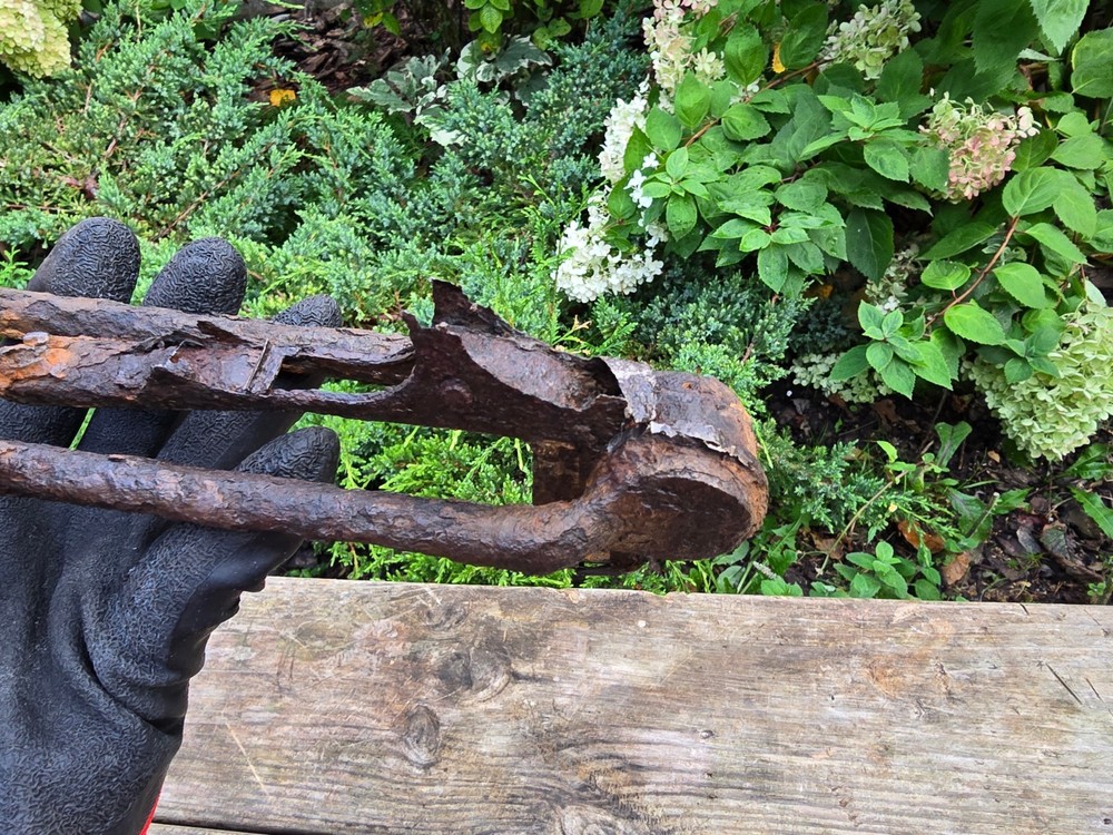 WW2 Accessories MP from the German bunker relic.