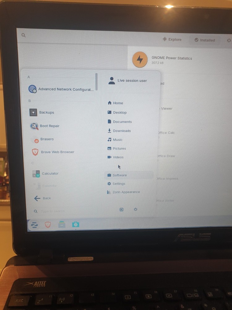 Linux Zorin OS 18 Core, 64-bit, Bootable Live and Install USB Flash Drive