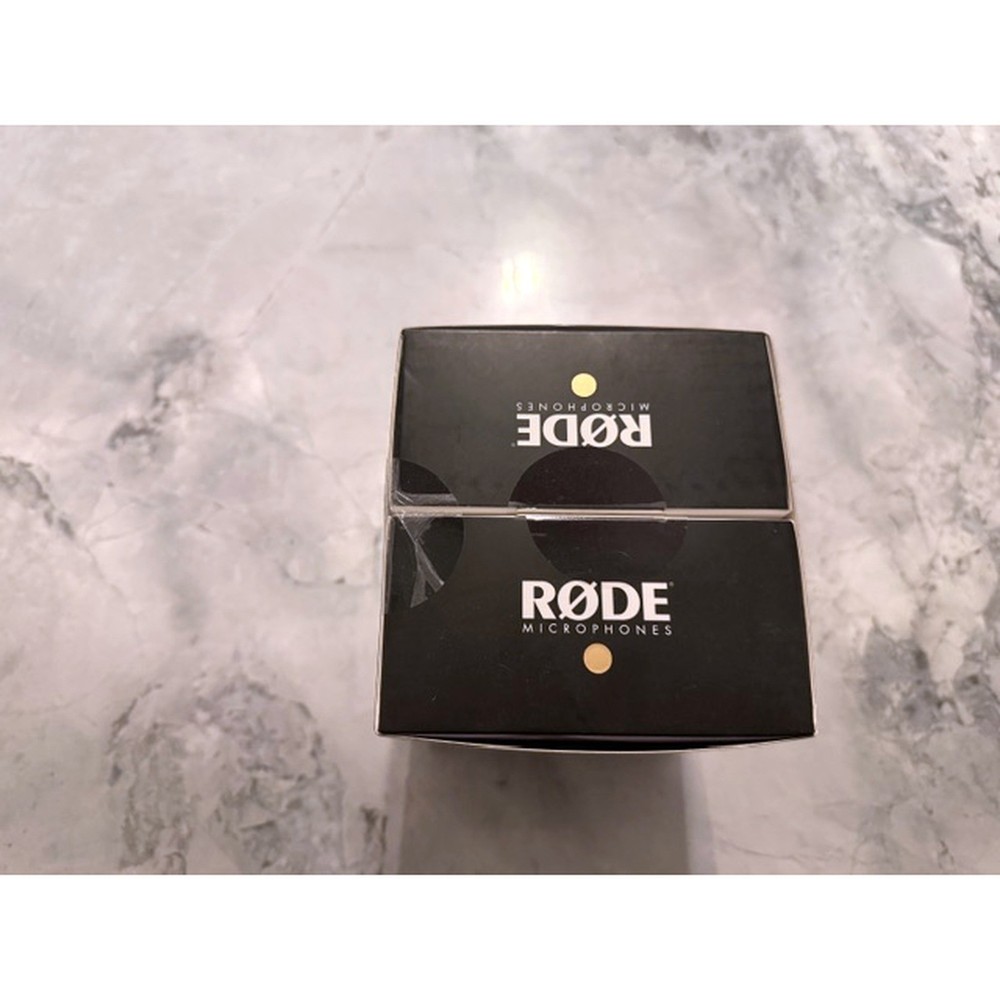 RODE RODELink Filmmaker Wireless Audio System, Wireless Lavalier Microphone Kit