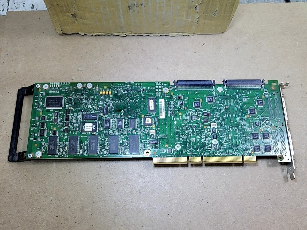 IBM SERVERAID 4H 37L6892 Ultra160 SCSI RAID Controller Card