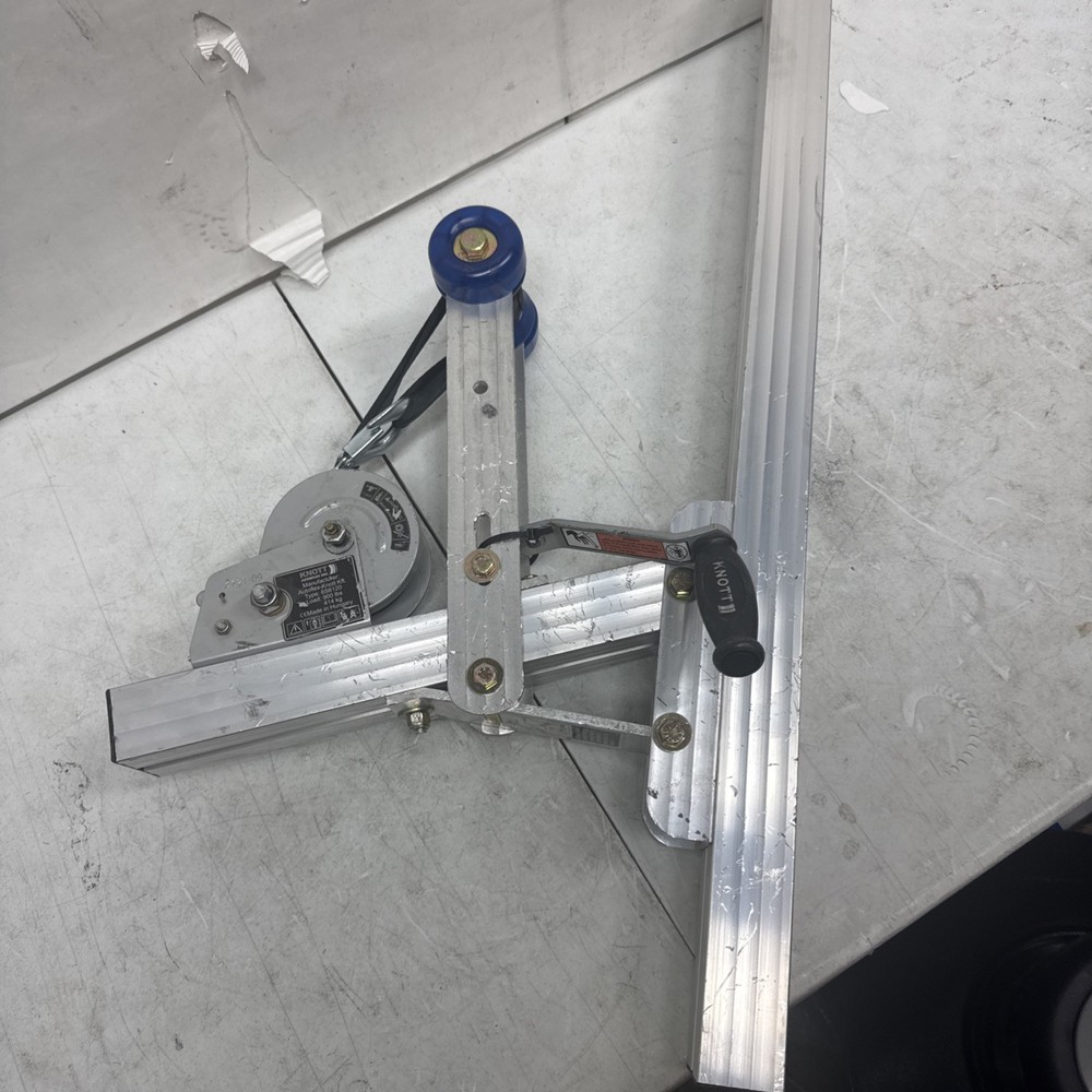 Triton 22982 Aluminum Winch Post/Bow Stop Assembly