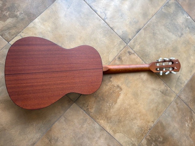 Fender MC‑1 3/4 Classical Guitar