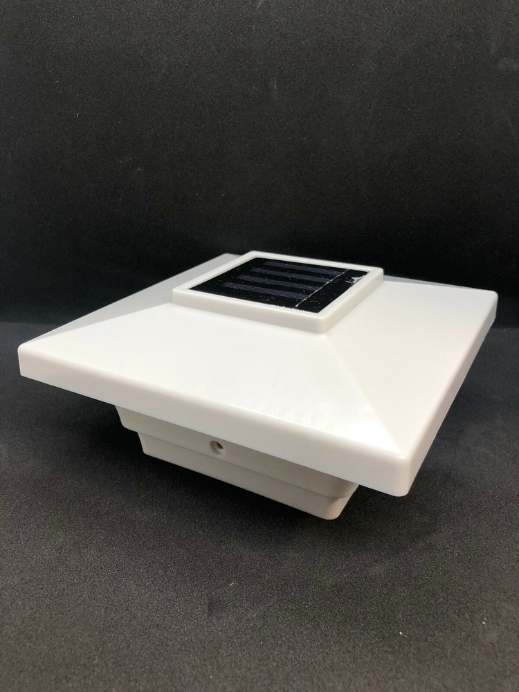 Relightable Solar Post Cap Deck Light 4x4 White Low Profile 4LED (6 Pack) PL251