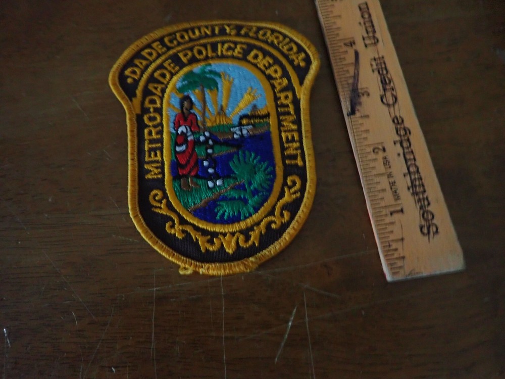 METRO DADE FLORIDA  EARLY VEST PATCH BX 11 #4