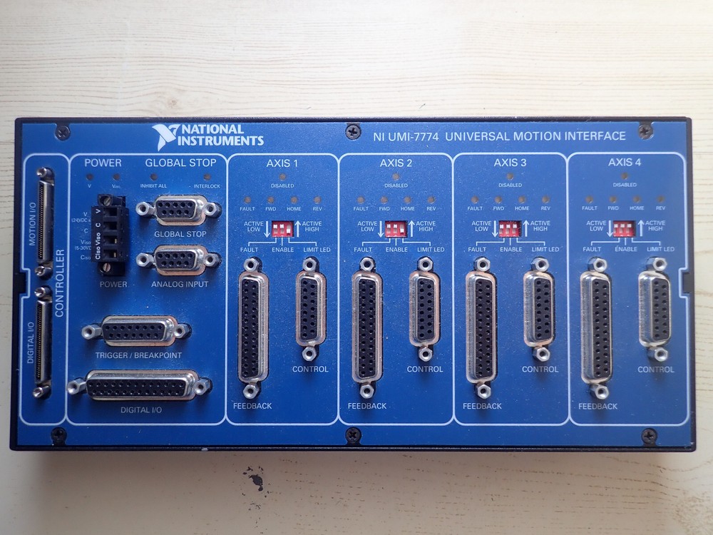 NATIONAL INSTRUMENTS UMI-7774 UNIVERSAL MOTION INTERFACE with cables