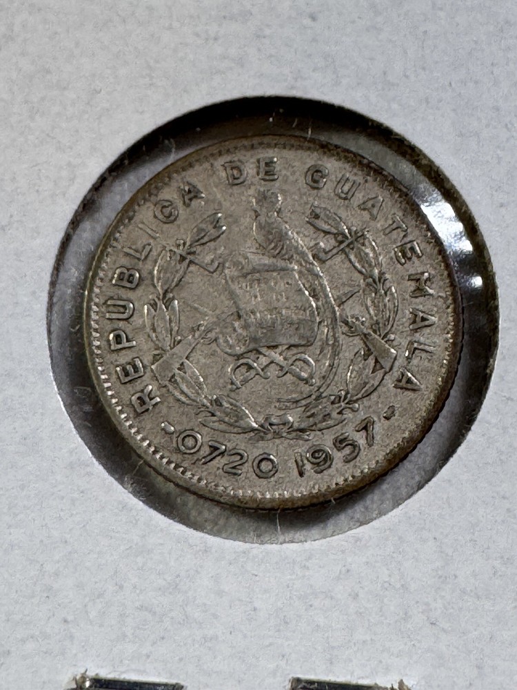 1957 Guatemala 5 Centavos Small Silver Coin