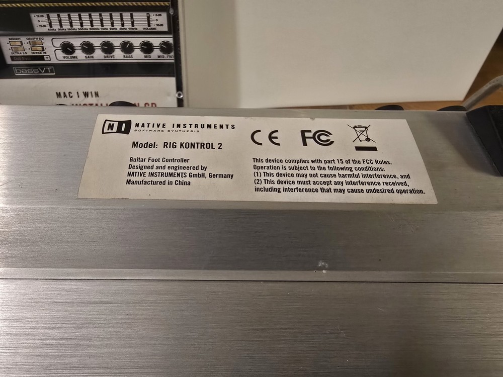 Native Instruments Guitar Rig 2 Virtual Processor DVD Mac/Win with Rig Kontrol 2