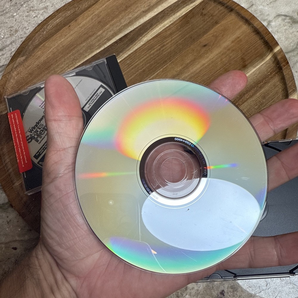 Microsoft Windows 95 and Microsoft Windows 95 & Plus with USB Support