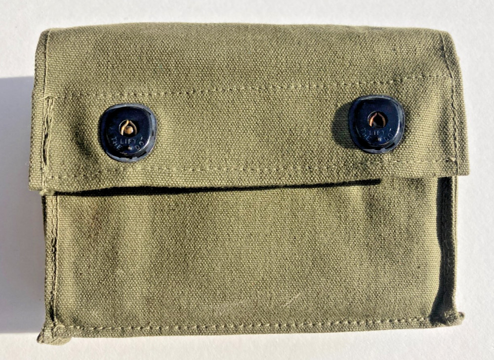 WW2 US Army Military Survival Kit Flasks Type E-3A E-17 Cases Field Gear