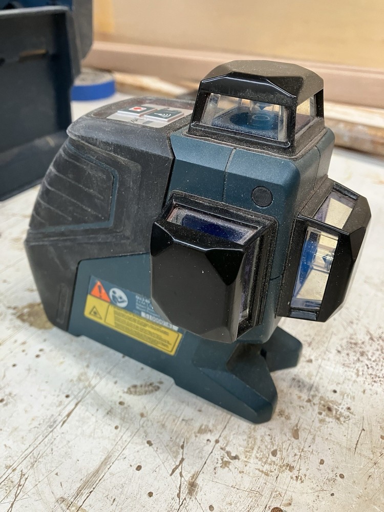 Bosch GL 3-80 Red Laser Cross Line Laser