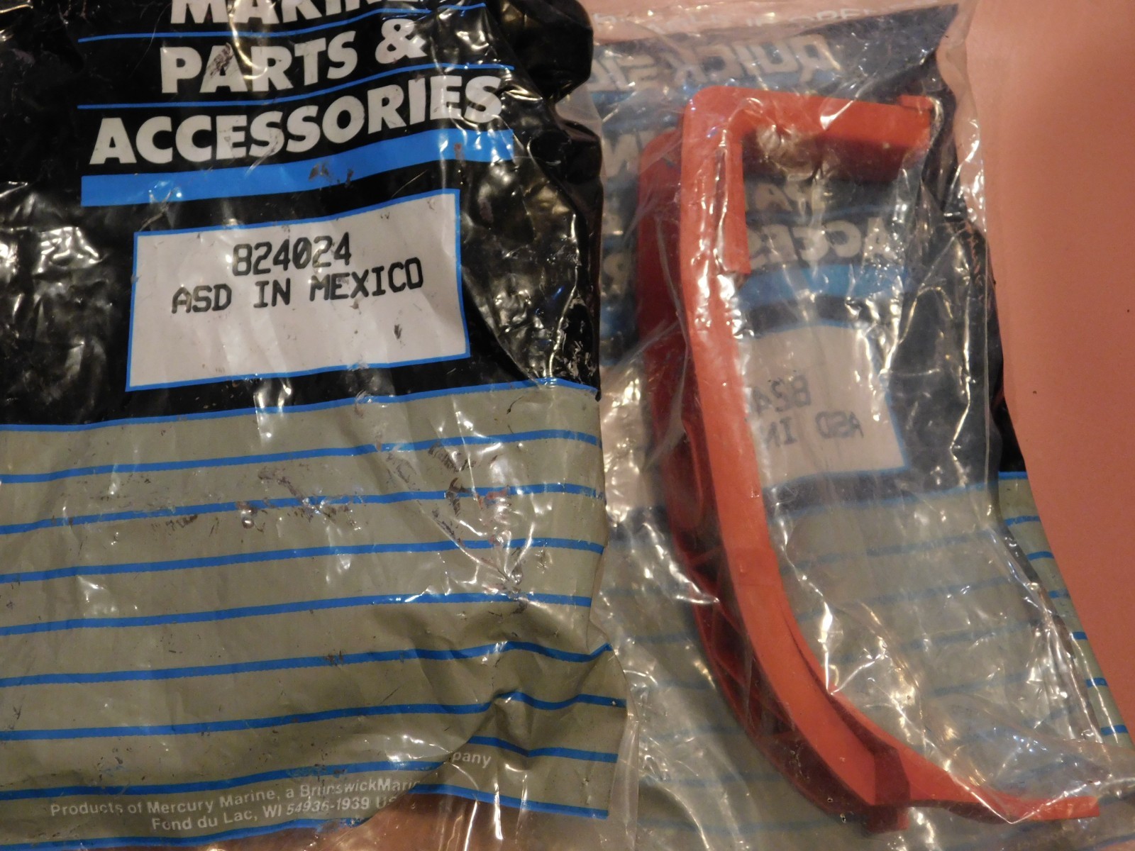 Mercury Quicksilver 824024 NEUTRAL LOCK RELEASE OE BRAND NEW VERY FAST SHIPPING!