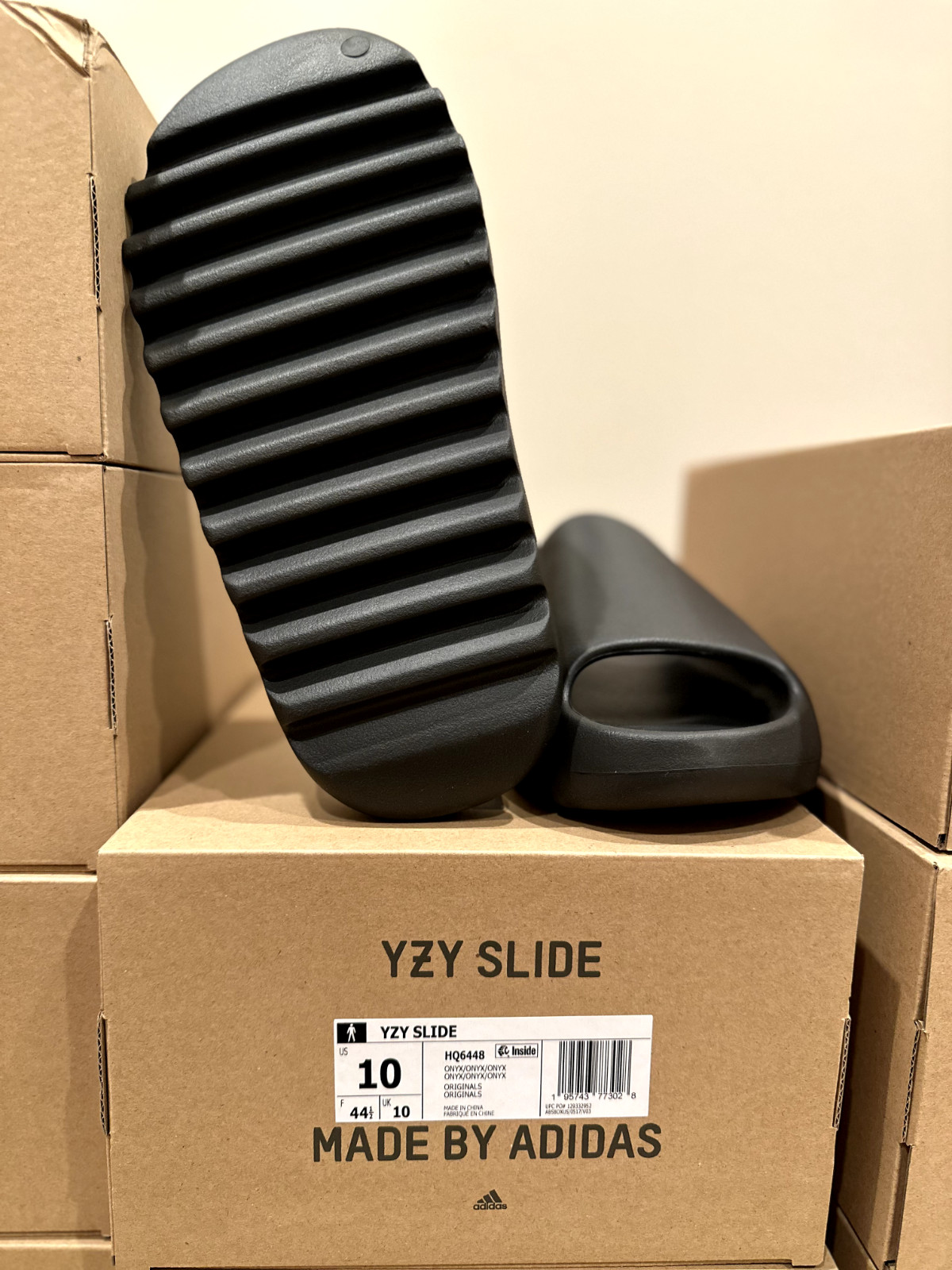 Adidas Yeezy Slide Onyx Sizes 5-13 (100% AUTHENTIC|BRAND NEW|FAST SHIP|HQ6448)