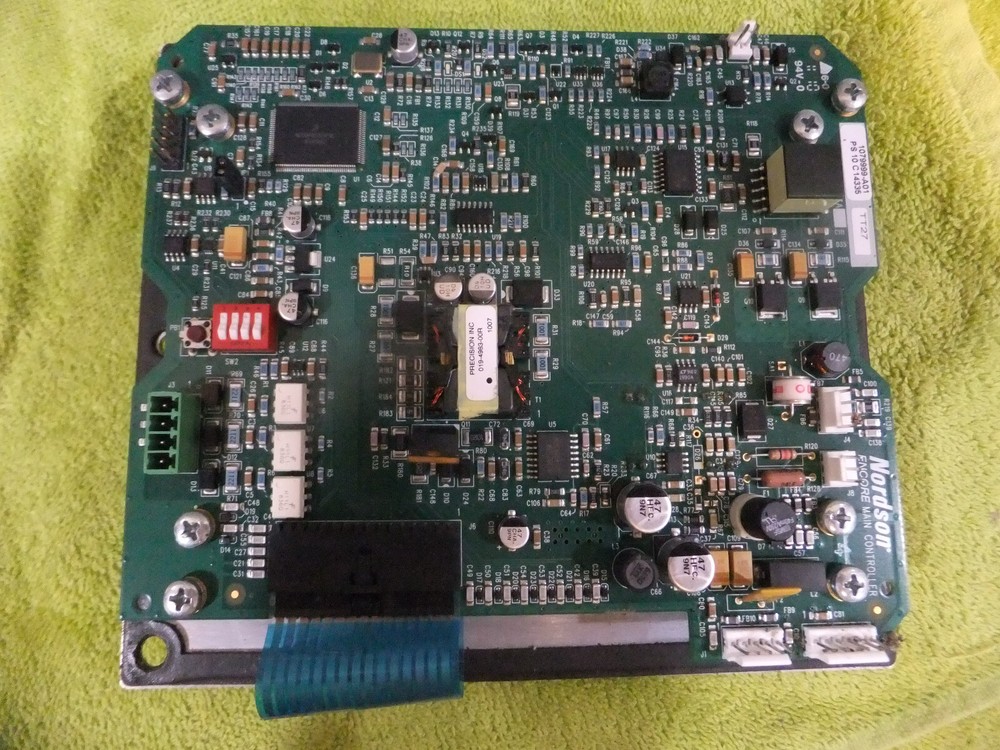 Nordson Encore main gun controller front panel