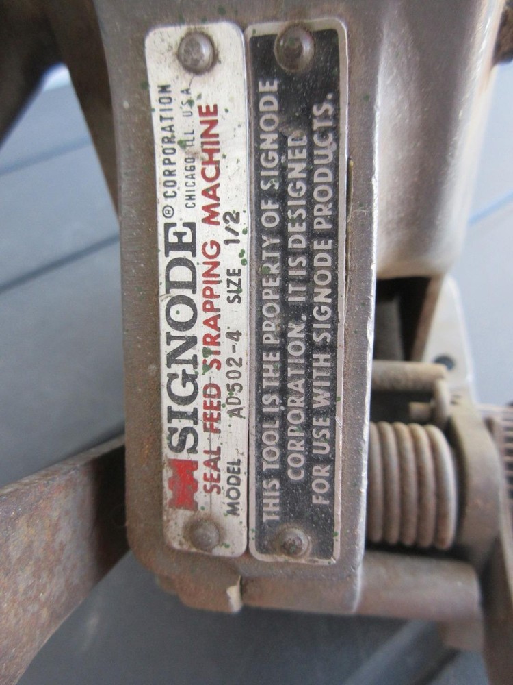 Signode AD 502-4 Combination Seal Feed Strapping Machine 1/2" plastic banding