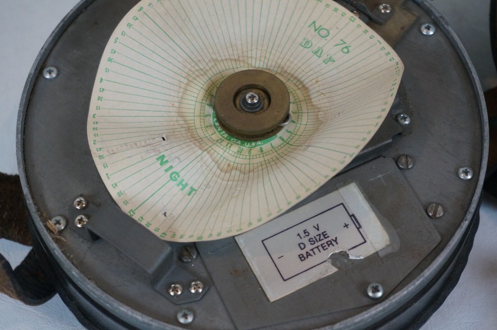 Lathem Model 76-E Electronic Watchman's Time Recorder Security Guard Clock