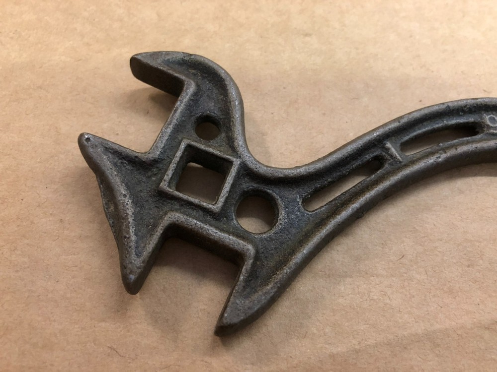 Vintage Deere & Mansur 196 Multi Size Farm Implement Wrench Tool