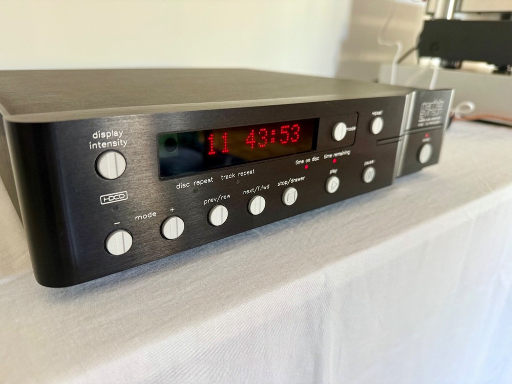 Mark Levinson 39 CD Player Processor w/ Remote - Excellent!