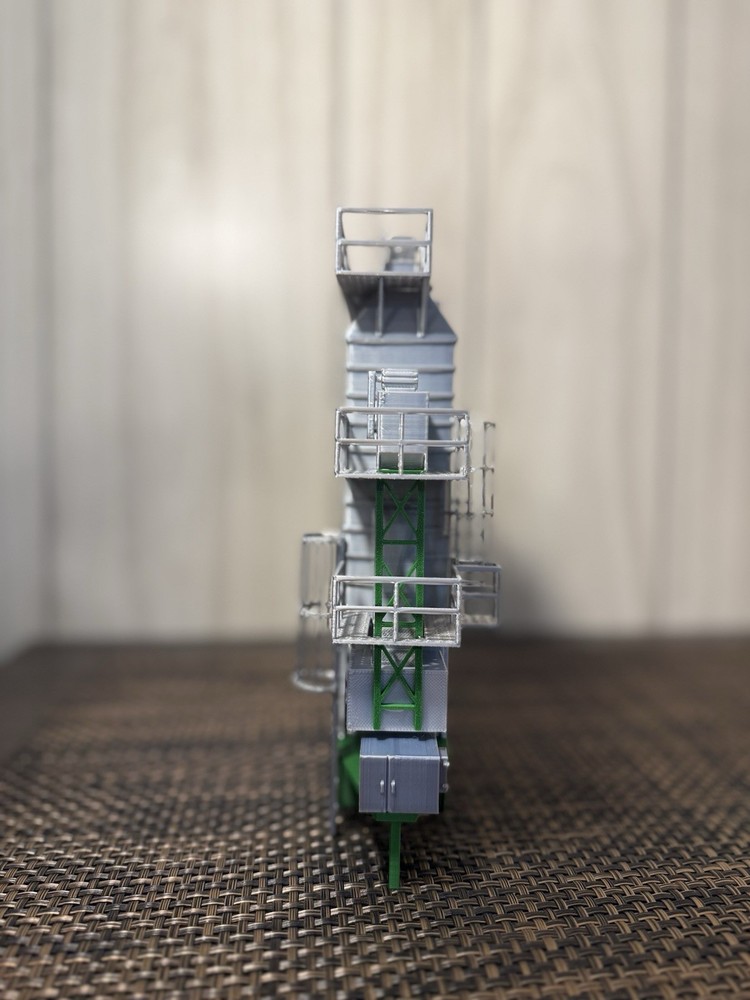 1/64 Scale Mixed Flow Grain Dryer. Mid Sized
