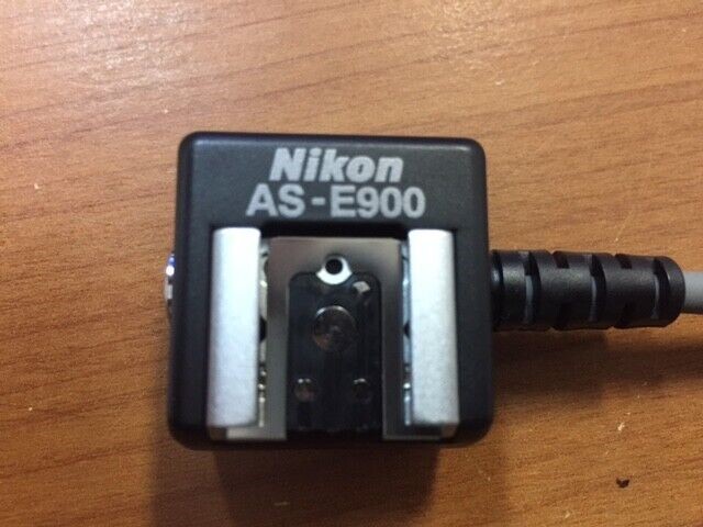 Nikon SK-E900 Multi-Flash Bracket Unit for E900S/E950 - NEW