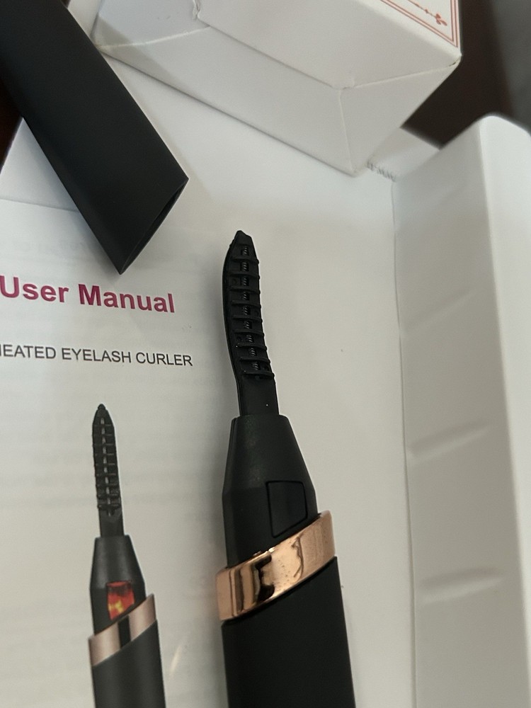 Daust2Oasis Heated Eyelash Curler