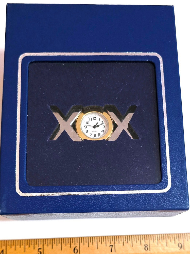 Unique Mini Desk Shelf Clock XOX