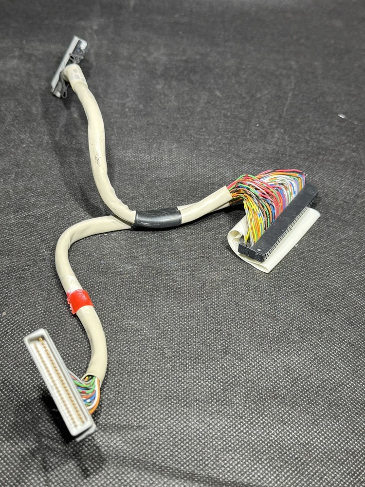 Sun Microsystems 530-2278 Internal SCSI Data Cable for Sun SPARCstation 20
