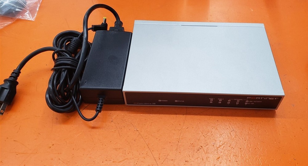 ⭐️⭐️⭐️⭐️⭐️ Fortinet FG-50B Multi-Threat Manager Firewall w Power Supply