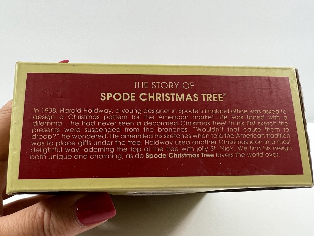 Spode NIB Heart Shaped Christmas Tree Bowl 4.75”