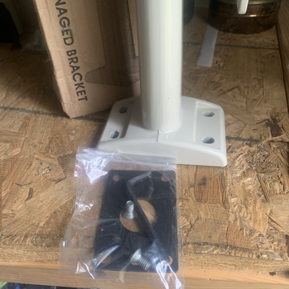 Cable management Bracket