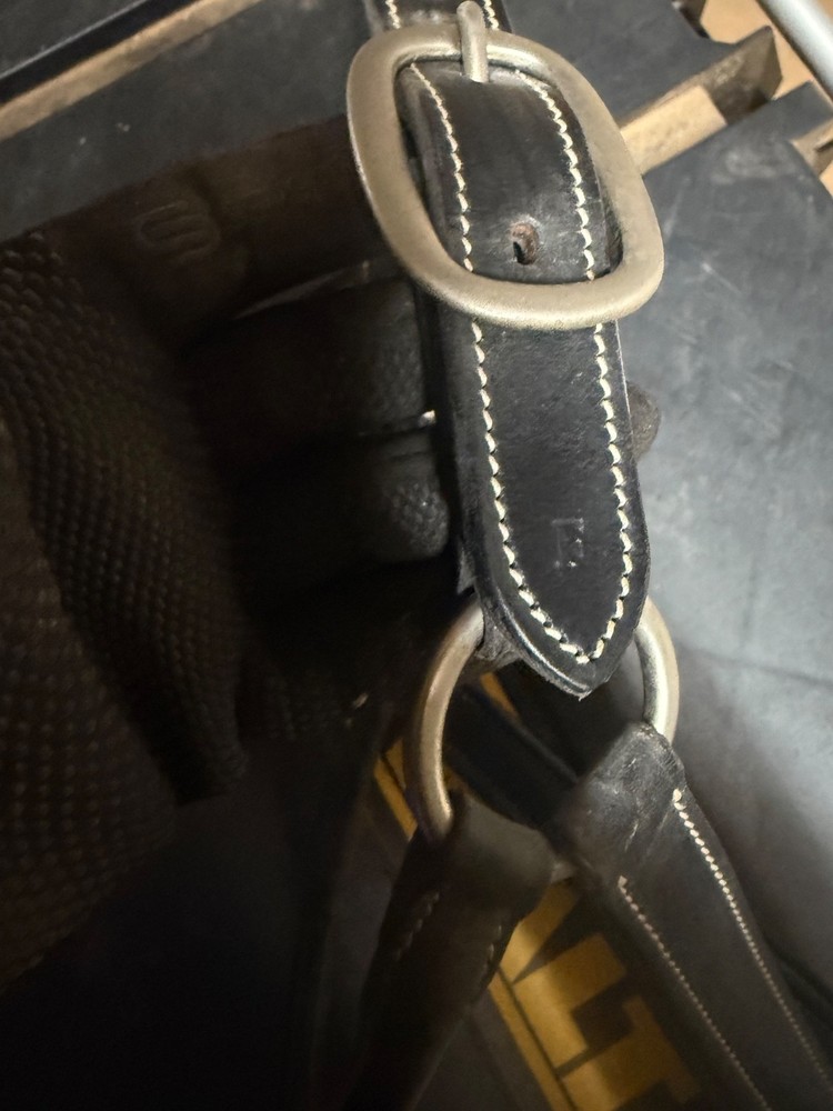 Red Barn Full Size Black Leather Halter