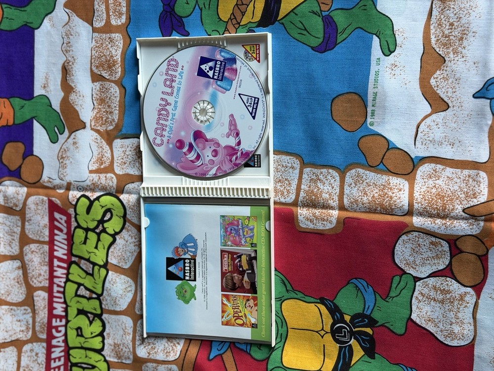 Hasbro Interactive Candy Land Computer CD ROM Game 1998 Age 3 & Up Used