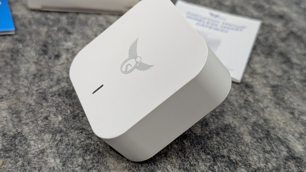 Osprey Wireless Smart Gateway: WiFi & Bluetooth Hub, Automatic Device Control