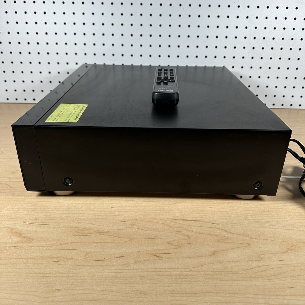 Sony CDP-C69ES 5 Disc CD Player HD w/ Remote Tested