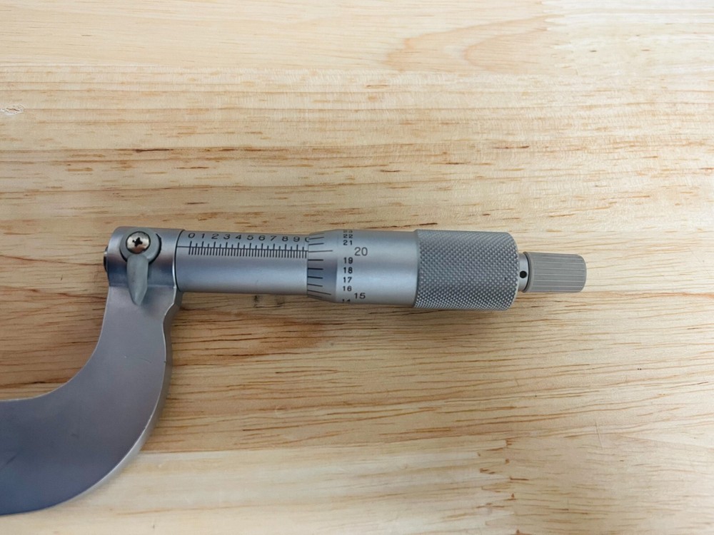 Mitutoyo Outside Micrometer 1-2" 0.001"