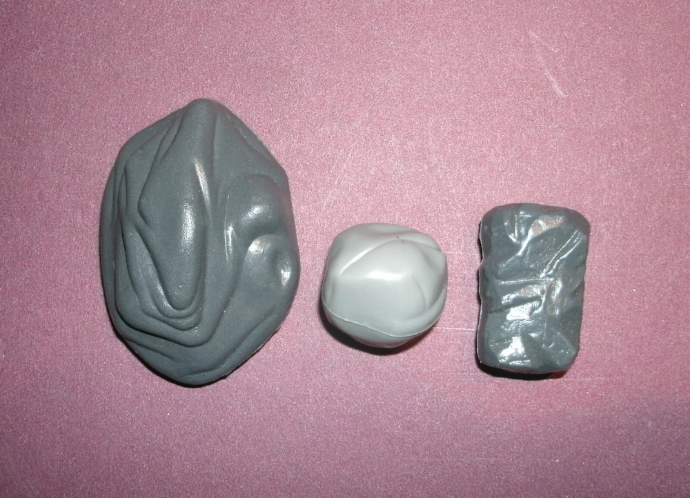 Three 1/18 - 1/87 Scale Scenery Boulder Rocks (3) Model Diorama Accessories