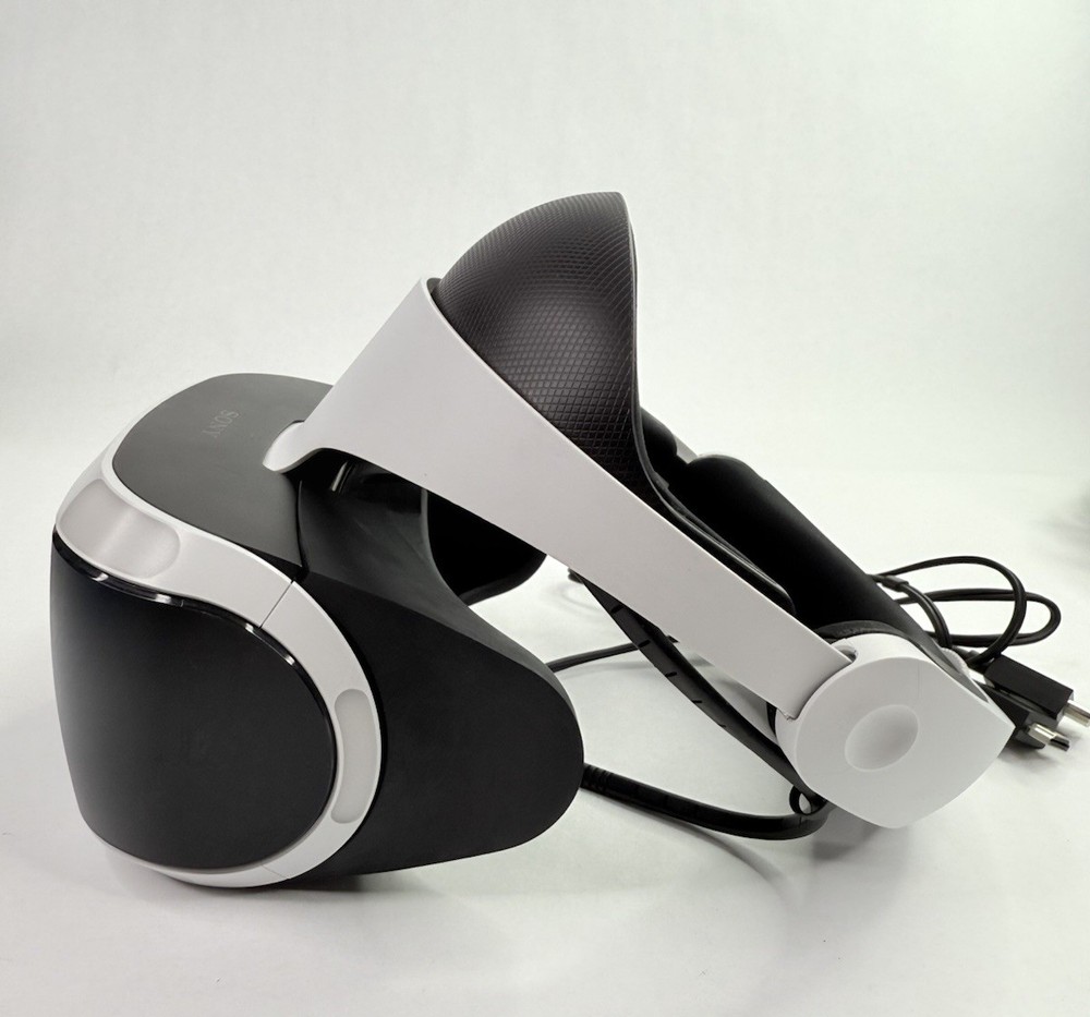 Sony PlayStation 4 PS VR Headset Bundle w/ 3 Games