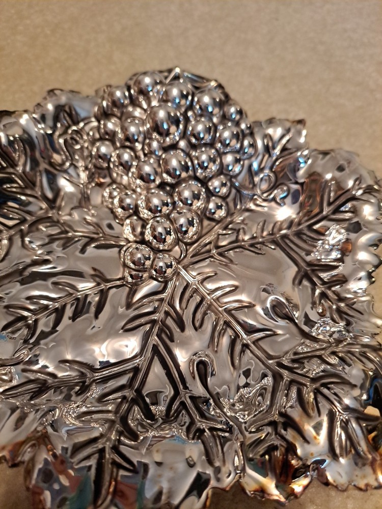 Vintage GODINGER Silver Plated Candy Dish Grape Cluster & Leaf Design 7"×7"