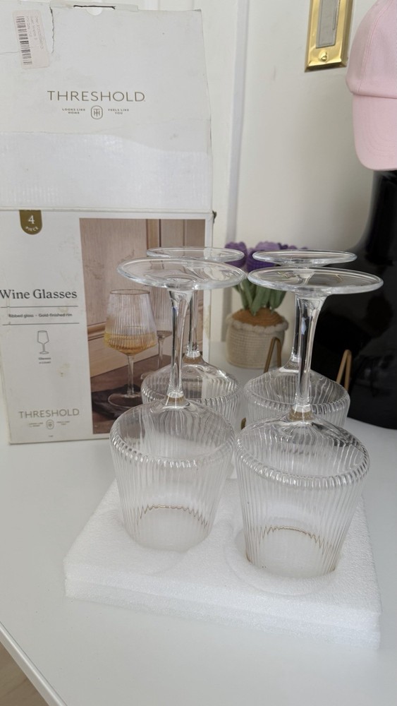 4 Piece Wine Glasses