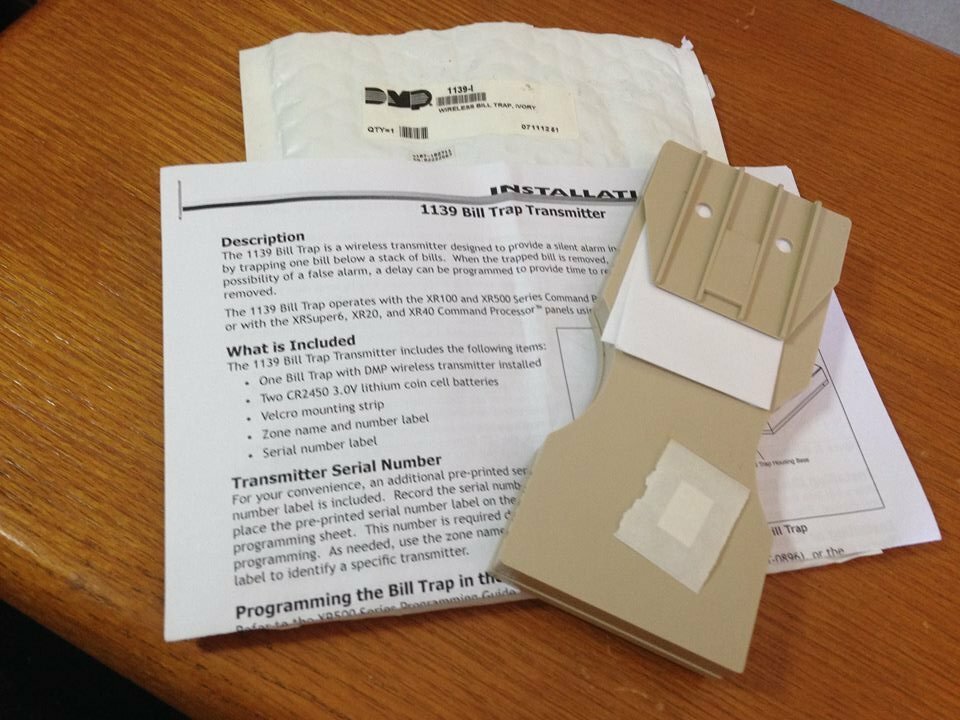 DMP 1139-i wireless billtrap